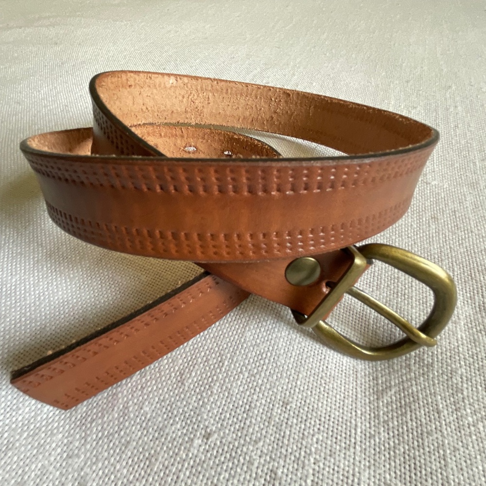 NEW Handcrafted Brown Leather Unisex Belt size S NWOT